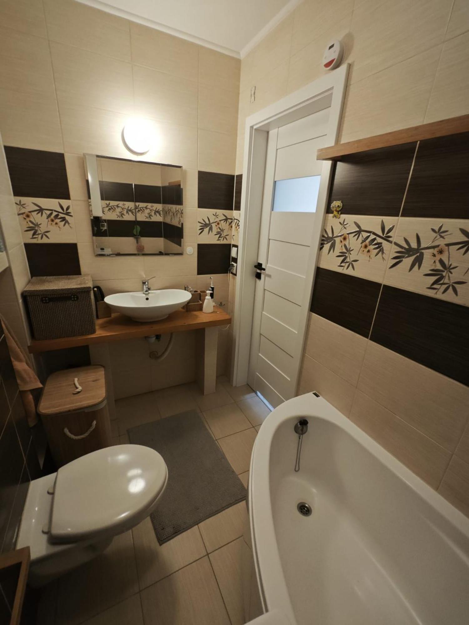 Apartament Apartament - Krasinskiego Kłodzko Zewnętrze zdjęcie